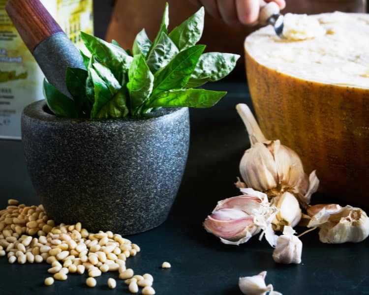 parmesanhjul og italienske ingredienser