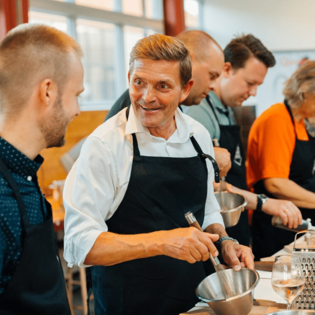 deltagere på madlavningskursus